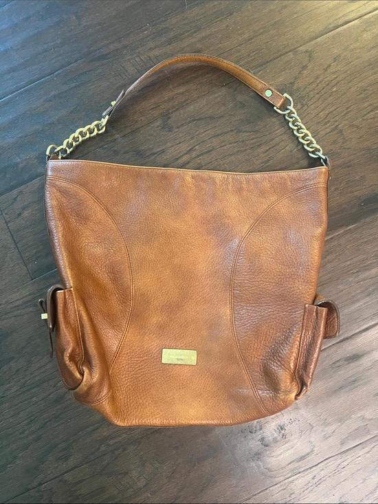 Brahmin Handbags - Brahmin Cognac Brown Leather Shoulder Bag with Gold Chain GUC